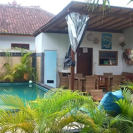 Swara Homestay 2 Lembongan Exterior foto