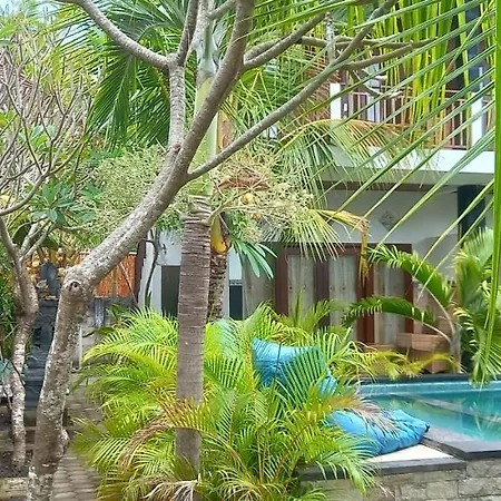 Swara Homestay 2 Lembongan Exterior foto